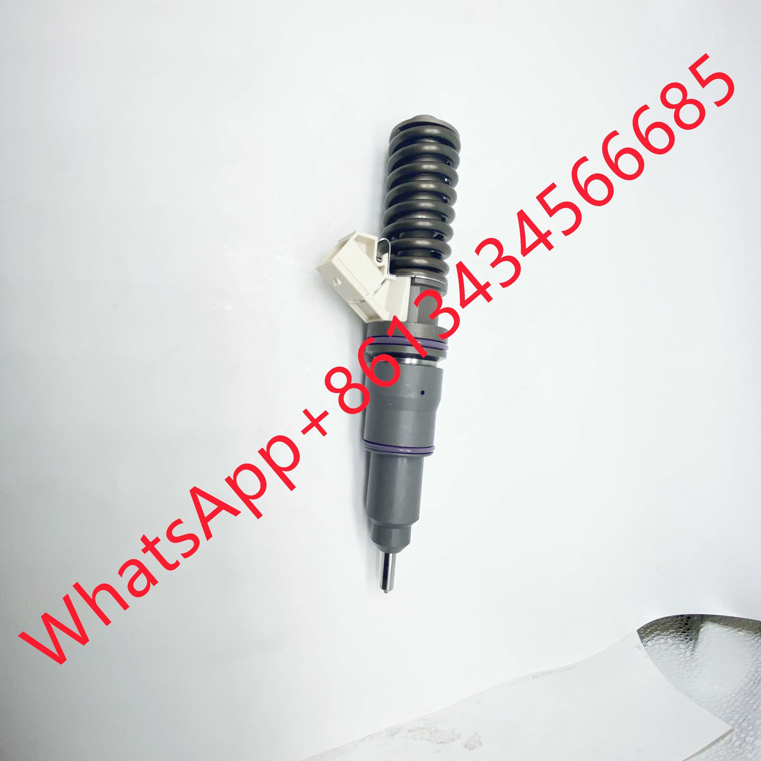 22254576 Engine Parts Fuel Injector 22254576 Diesel Injector 22254576