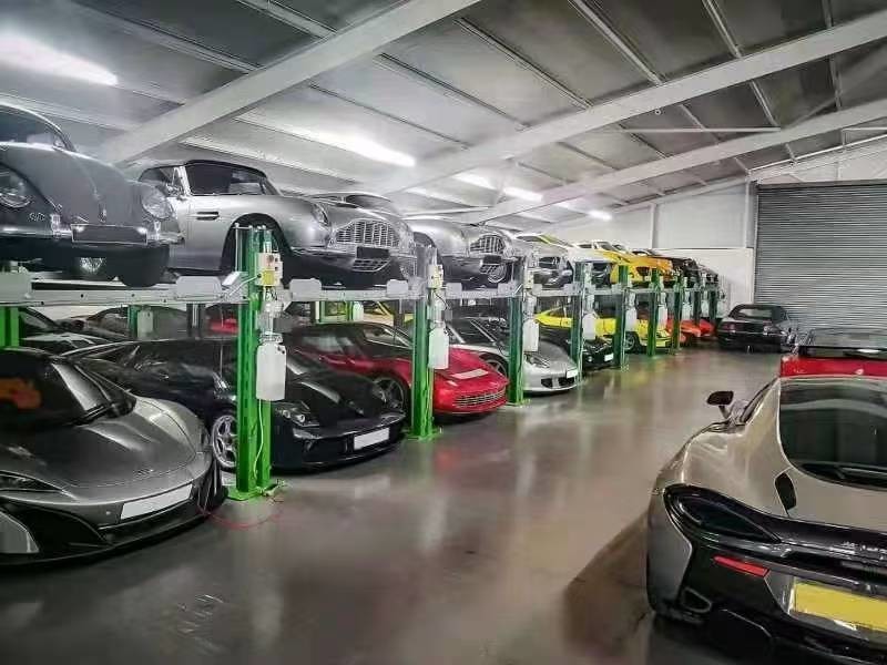 Automatic Locking Car Lifting Equipment 2 Post Lift TP232 For Home Car Parking