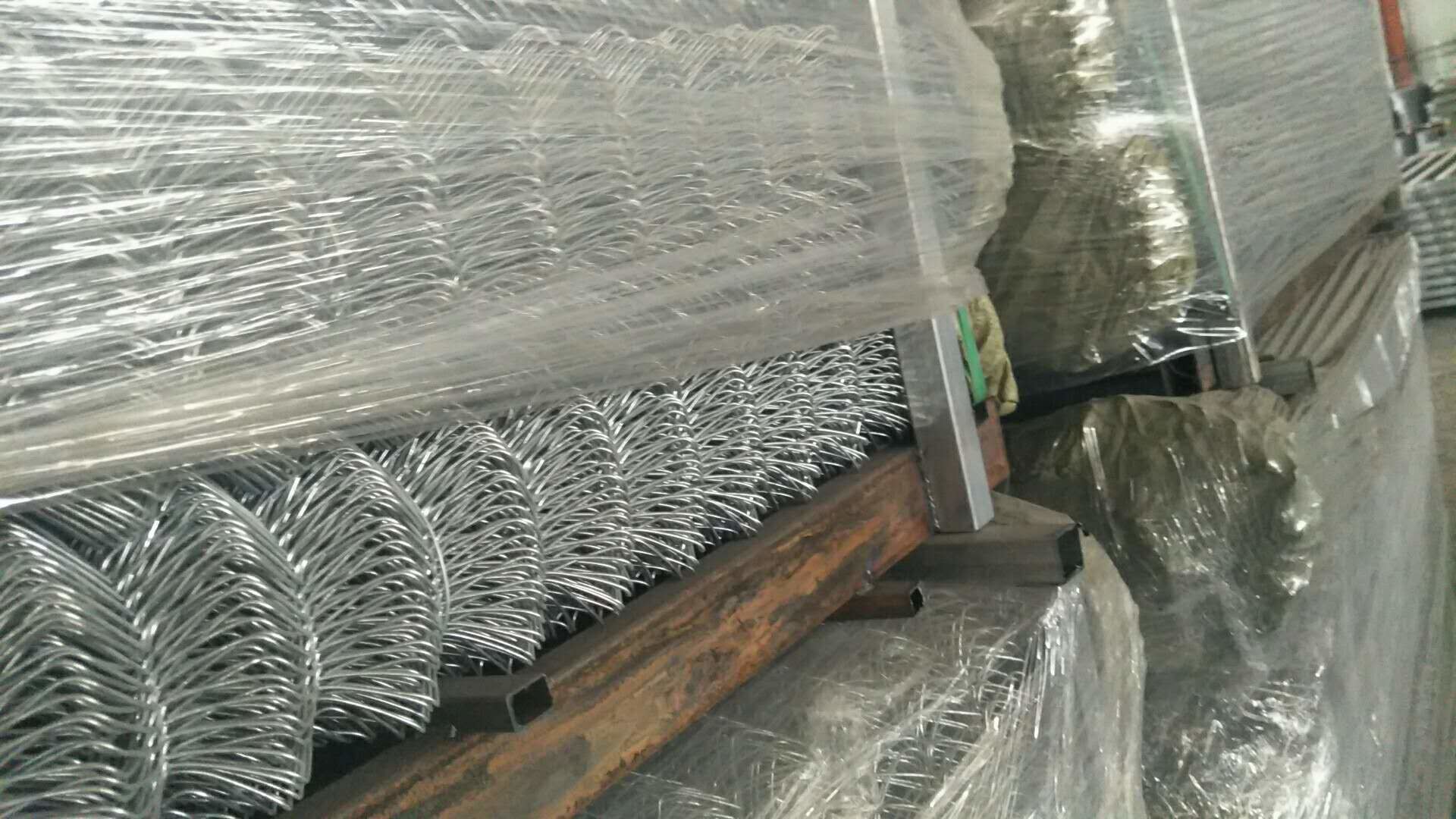 Heavy Duty 50ft L/Roll Anti Climb Chain Link Fence With 100x100mm Mesh