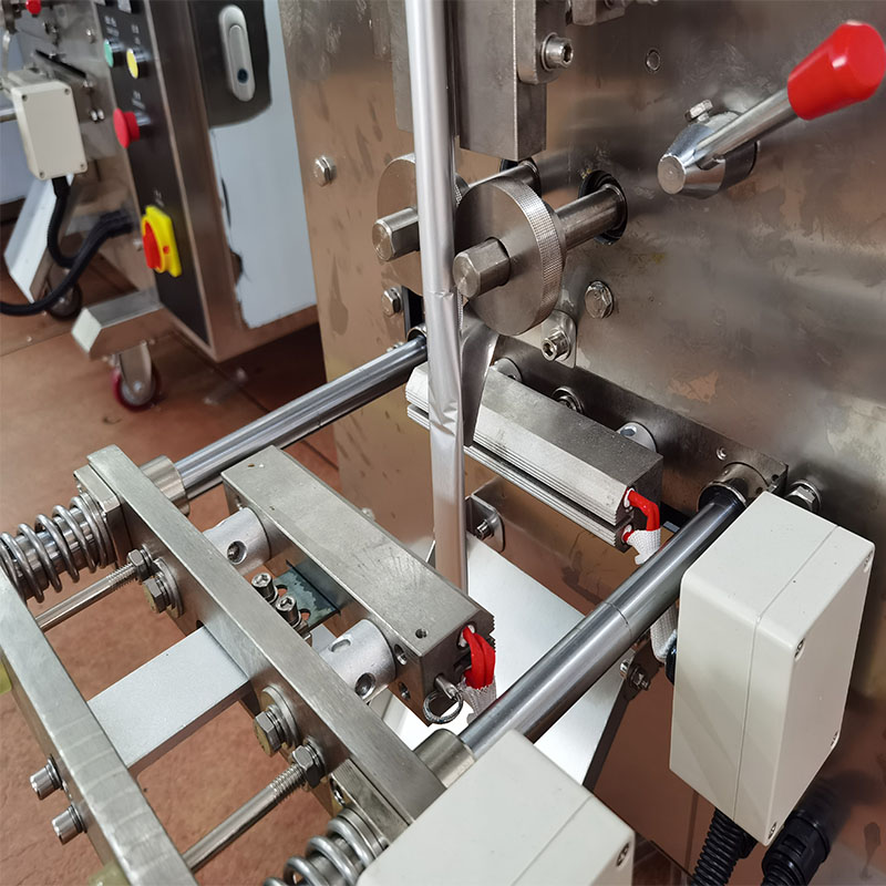 Wrapping Sealing Granule Packing Machine 60bags/min 300g Sugar Sachet
