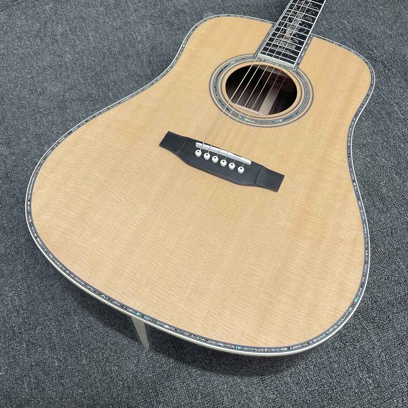 Solid R Back Side Life Tree Inlay Abalone Binding Dreadnought Acoustic Guitar Martin Guitar Style