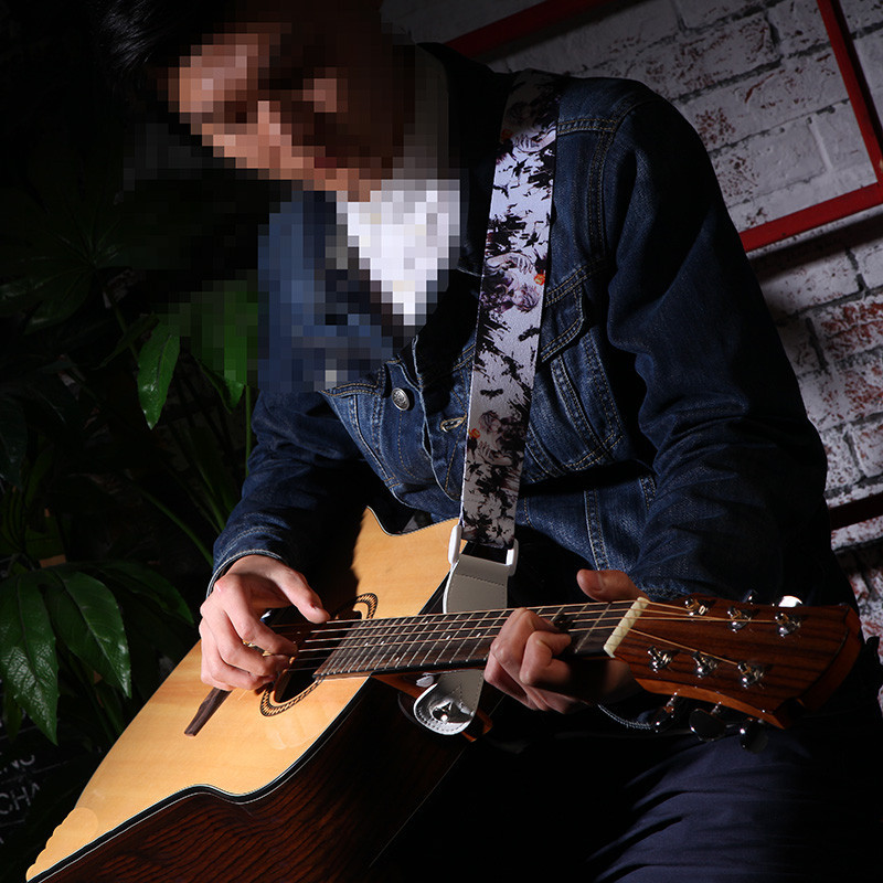 Colorful Personalized Leather Guitar Straps , Customizable Guitar Straps For Acoustic