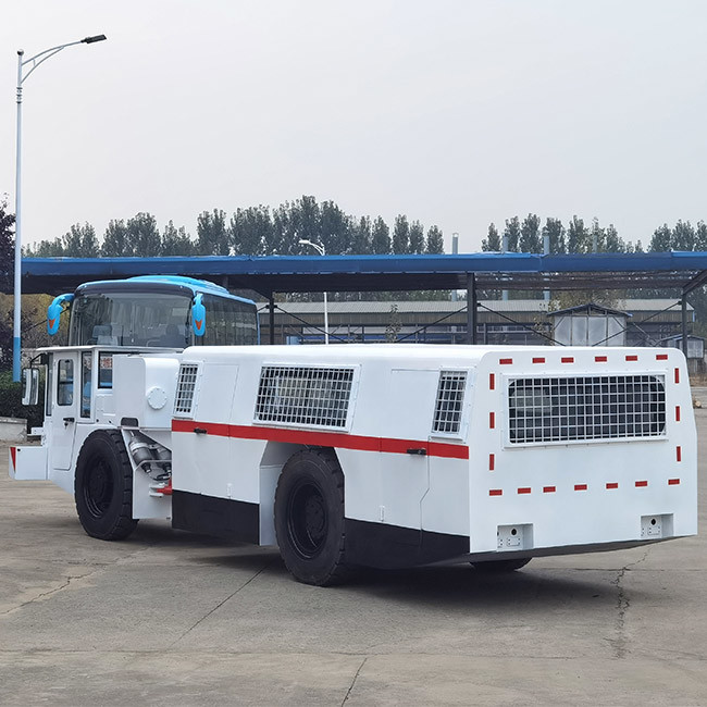 8200kg Underground Personnel Carriers Mine Level Roadway Man Car WCR19