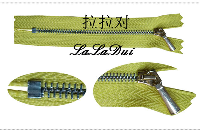 Cyan Blue Tape Metal Zippers For Purses , Modern Wallet Bulk Metal Zippers
