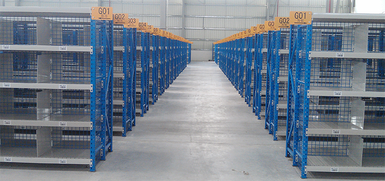 Industrial Warehouse Storage Long Span Metal Shelf with 500kg Load Capacity per Layer