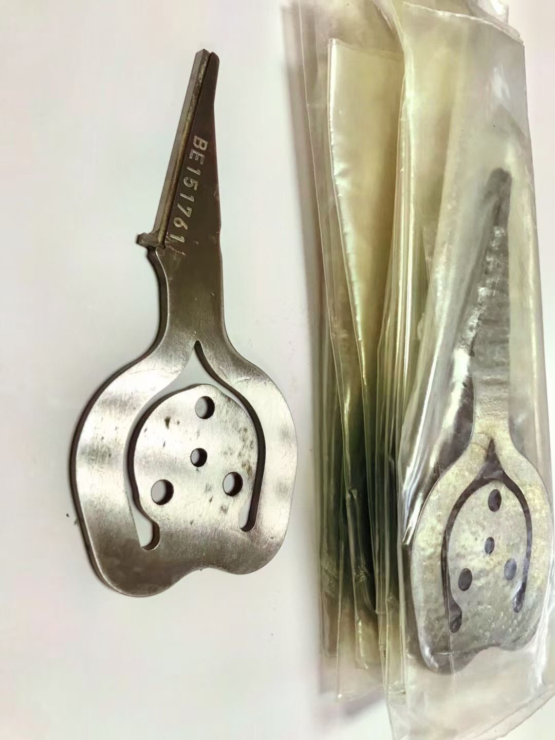 Picanol Selvedge Scissors Picanol Loom Spare Parts BE151761 Fixed Blade Weft Cutter