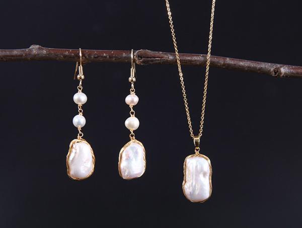 Natural Baroque Pearl necklace Cultured White Baroque Pearl Glass Chain Baroque