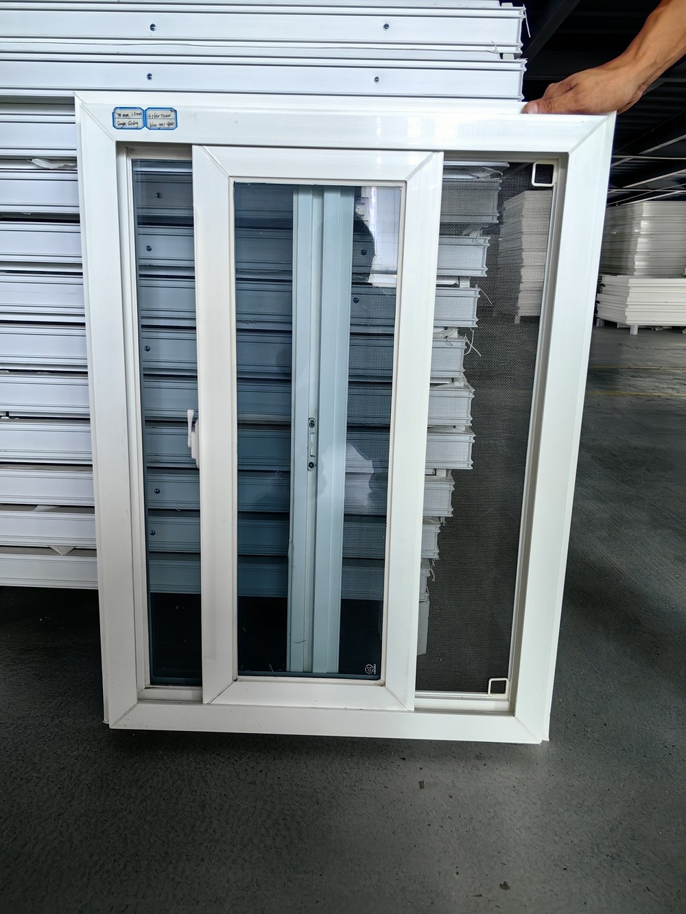 American Horizontal Customized UPVC Sliding Window Engineered Vinyl Single Sliding Windows