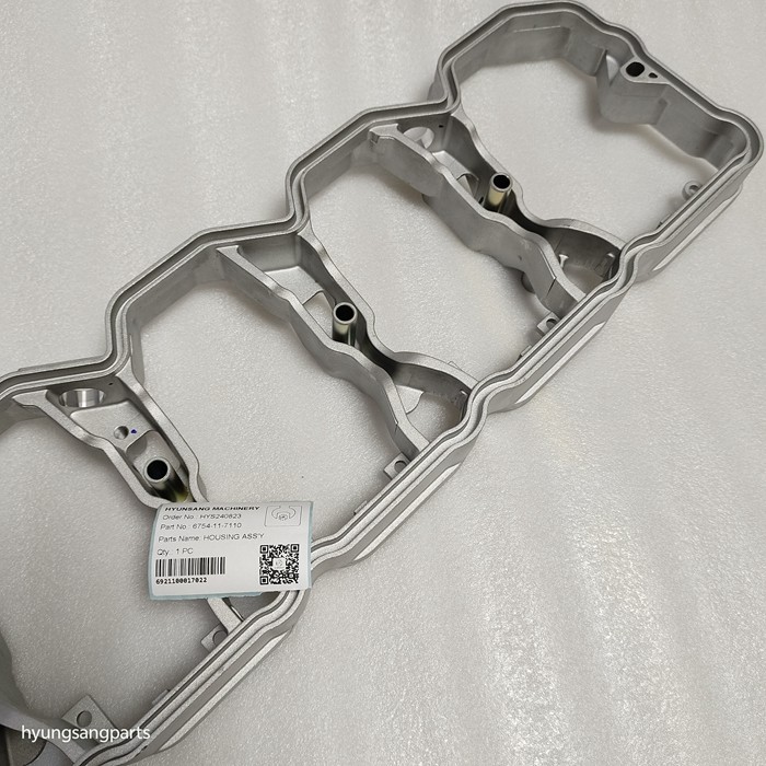 Excavator Engine Parts Housing Assy 6754-11-7110 6754117110 for PC240 PC290