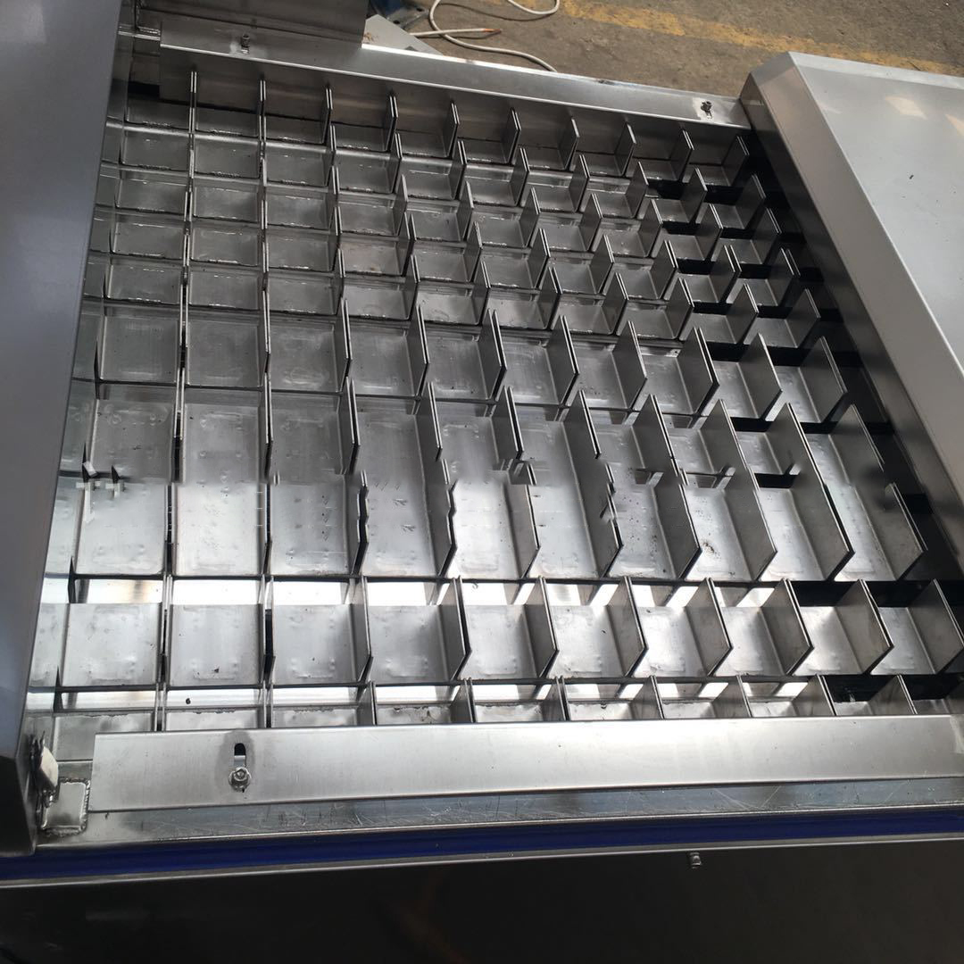 Salted Hairtail Block Fish Processing Machines Fresh Fish Cutting Machine