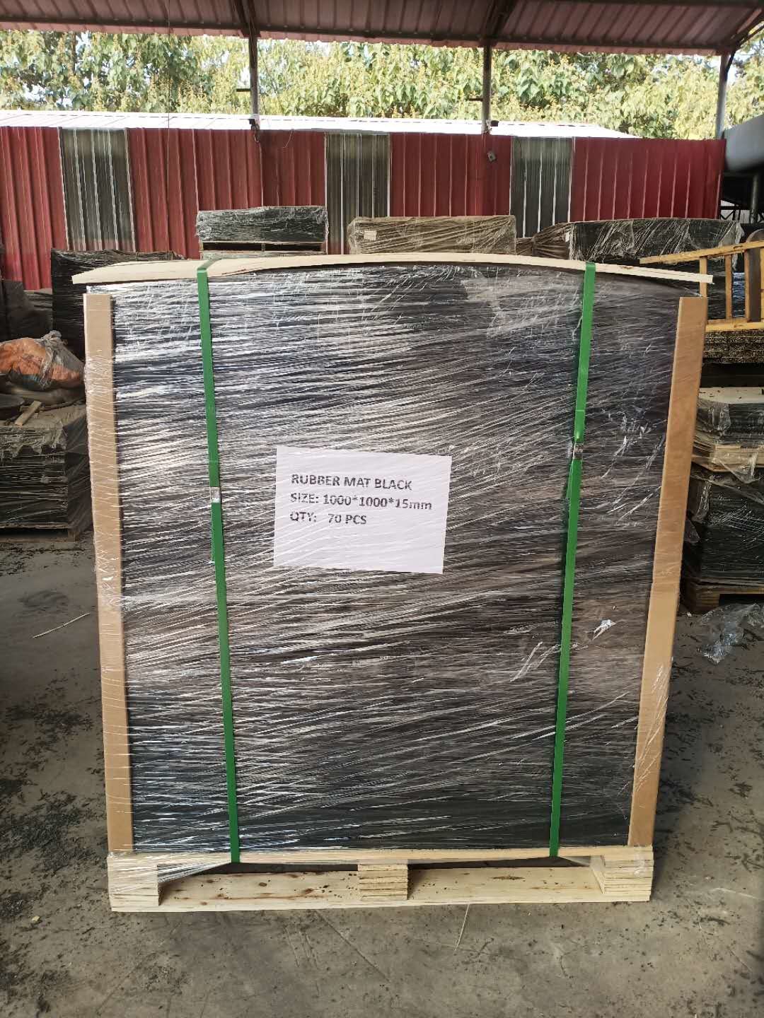 500mm*500mm Playground Rubber Floor Tiles EPDM Rubber Roll