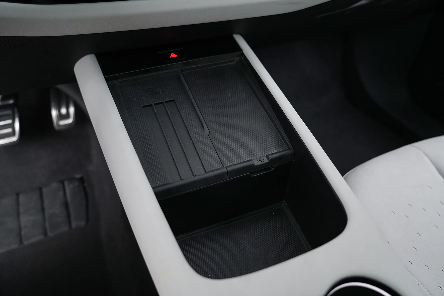 2024 VW ID.UNYX Max Edition Pure Electric 340hp AWD Energy Vehicle ID.UNYX SUV Electric Car Cltc Mile Range 621 Km
