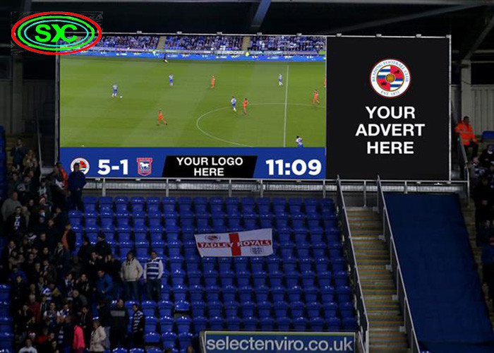 High Refresh Frequency 10mm Football Field Led Display With Waterproof Level Ip65
