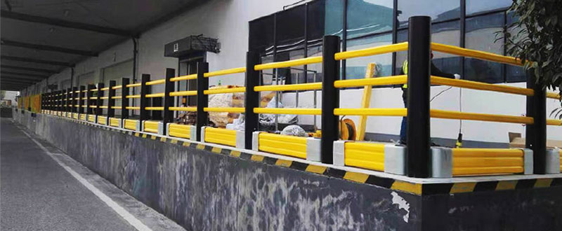 Flexible Pedestrian Barrier  Anti-Collision Guardrails Warehouse Safety Barrier Traffic Guardrails
