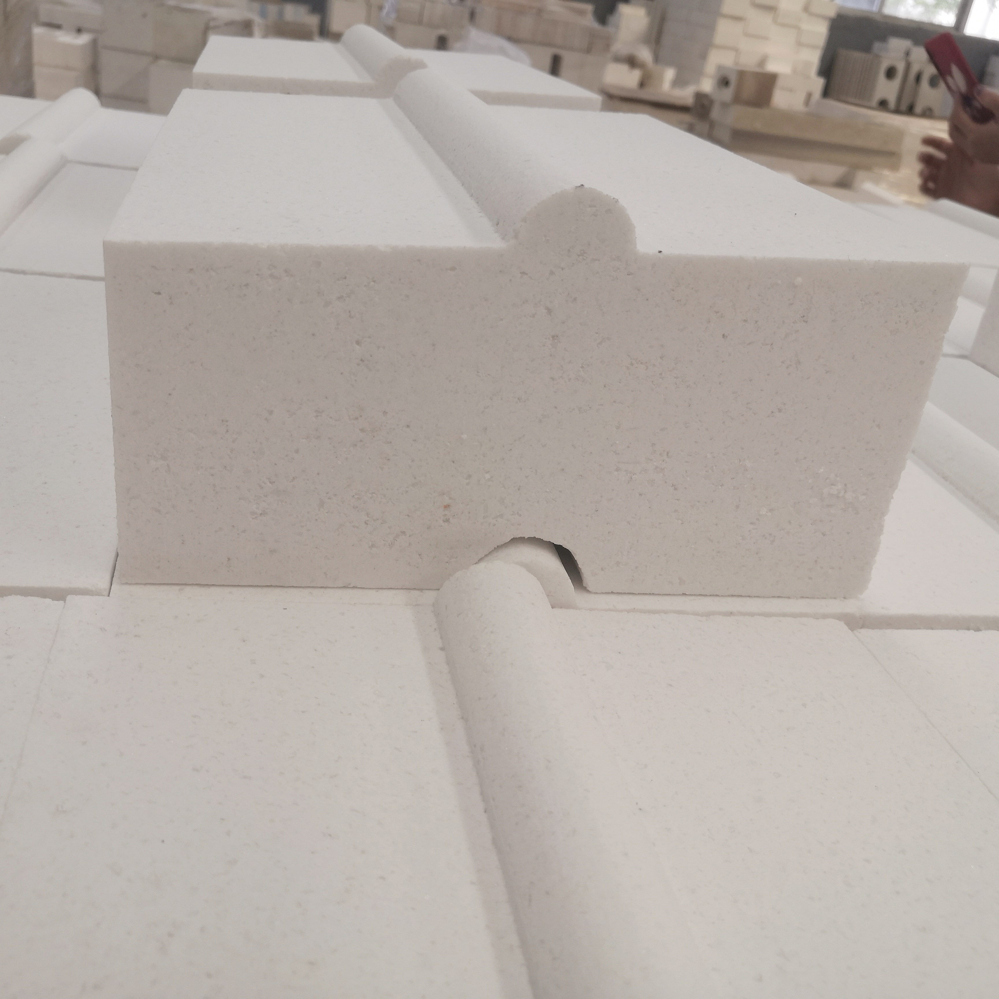 Refining Furnace Corundum Brick with 0.09% MgO Content and Temperature Resistance