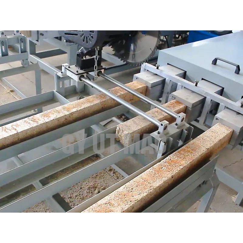 Hot Pressing Machine for Sawdust European Wood Pallet Machine in Manufacturing Plant