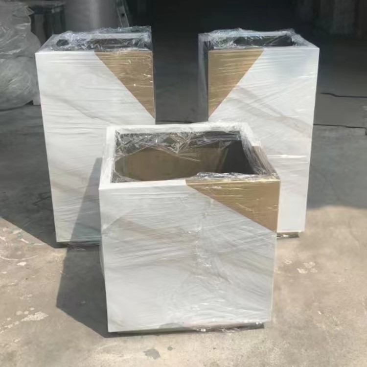 Customizable garden pillar leizisure flower pots unique planters