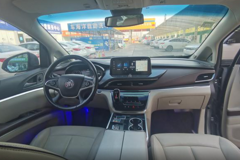 Buick GL8 2021 Land Business Class 652T Luxury SAIC-GM Buick Medium and Large MPV Gasoline 2.0T 237HP L4