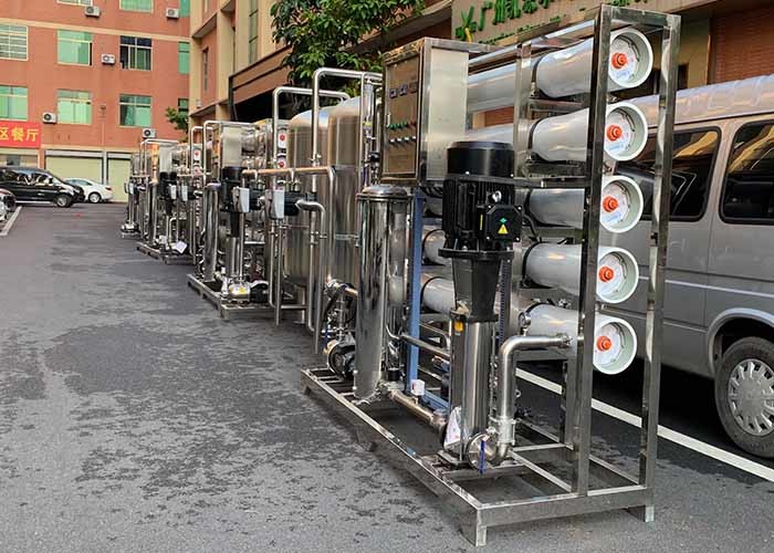 Stainless Steel 304 / 316 Desalination Plant Drinking Water Treatment System School Campus Reverse Osmosis Water Filter