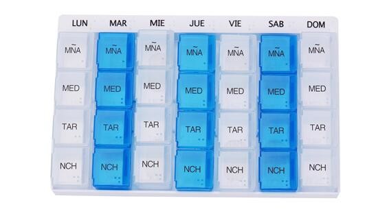 28 compartment column shape plastic pill storage box with pill crush box, Conventional eco-friendly 4 grids plastic trav