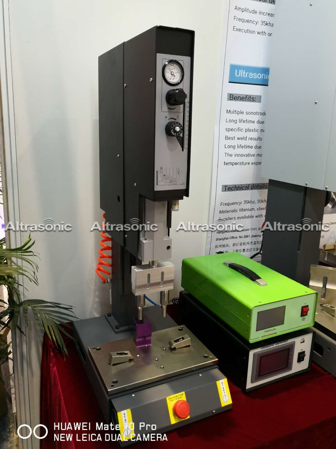 Multi Heads 35Khz Plastic Welder Ultrasonic Plastic Welding Machine for Electric / Plastic Cover