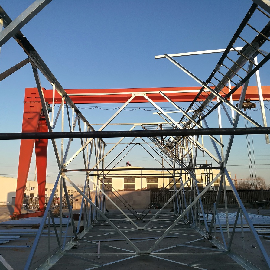 Communication Angle Steel Tower 4.8S / 6.8S / 8.8S Bolt Grade 20m - 180m Height