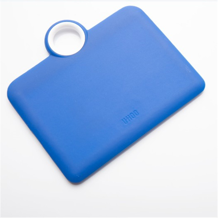 Hands-Free Convenience Customized ID Card Holder with Non-Toxic Soft Silicone Lanyard