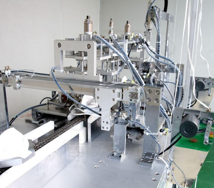 Edge Semi Automatic Disposable Mask Sealing Machine