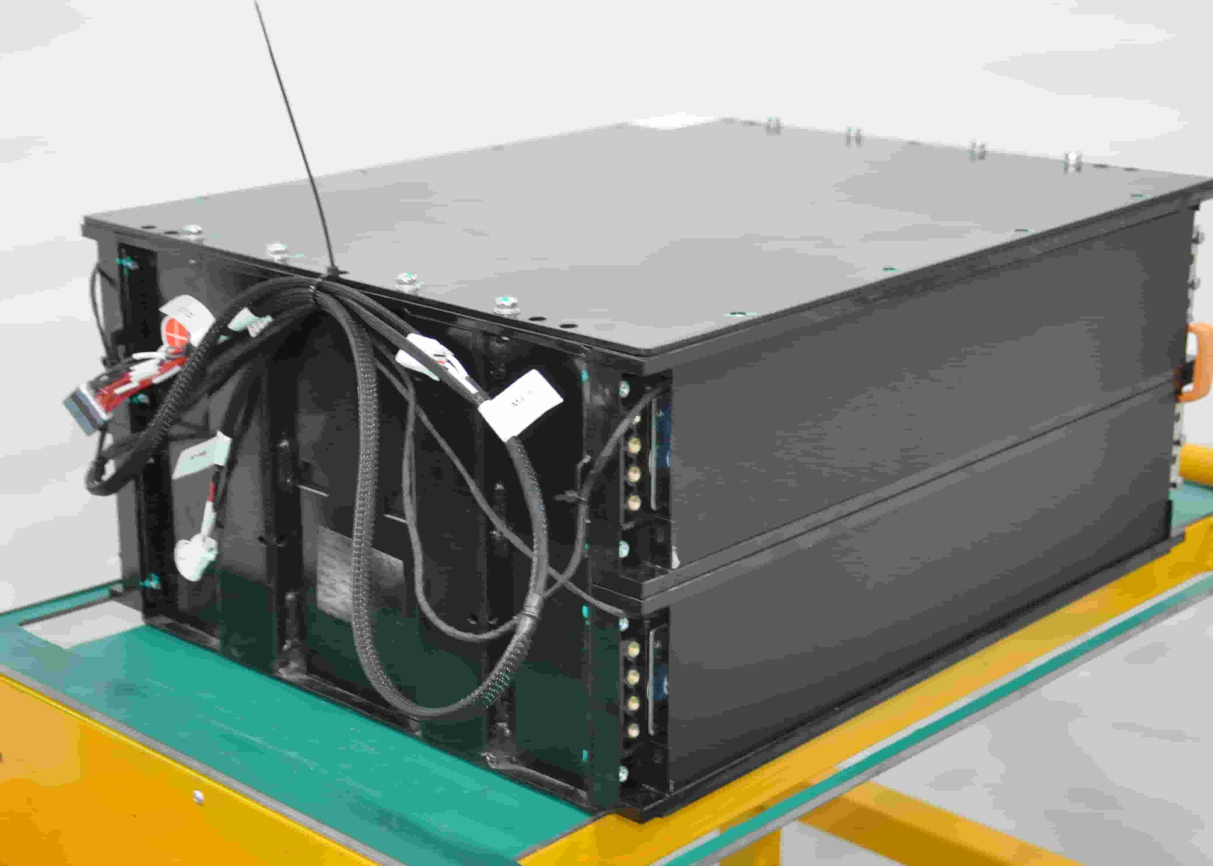 EIKTO Lithium Battery Module 366.2mmx427.6mmx241.22mm Energy Storage 75kg