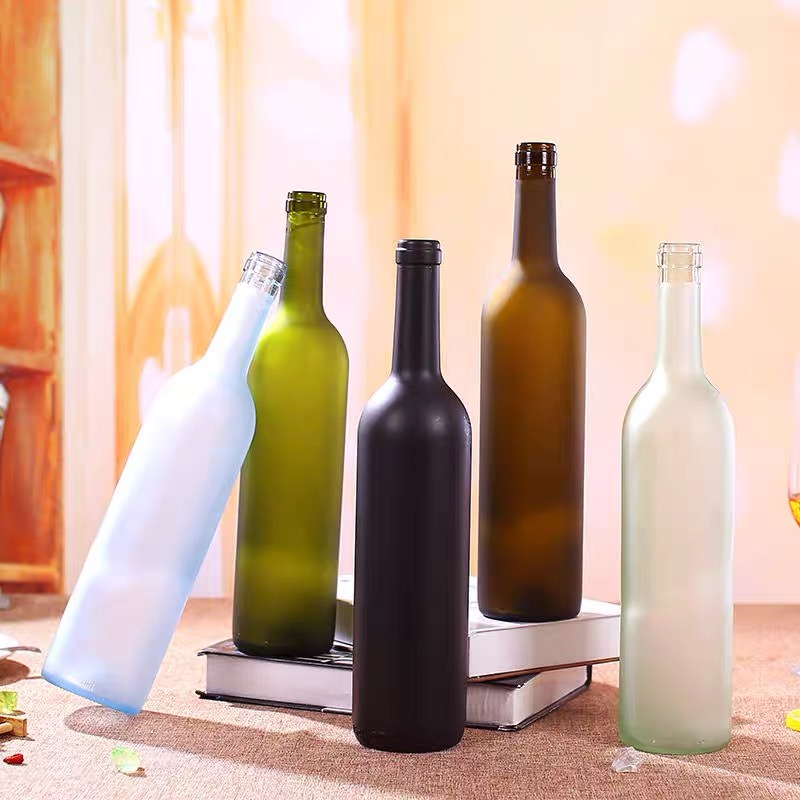 Amber Glass Beer Bottle for Beverage Packaging 30ml 50ml 100ml 500ml Customized Color