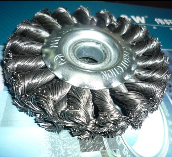 Twist Knotted Wire Wheel Brush, Double Row