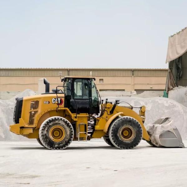 Quality Used Cat 950GC Mining Wheel Loader Net Nower 151 kW Bucket Capacity 2.5-4.4 m3 for sale