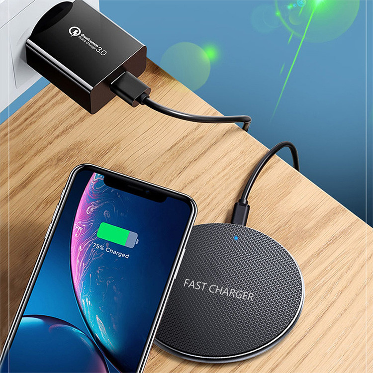 7.5W 10W QI Wireless Charging Pad For IPhone 8