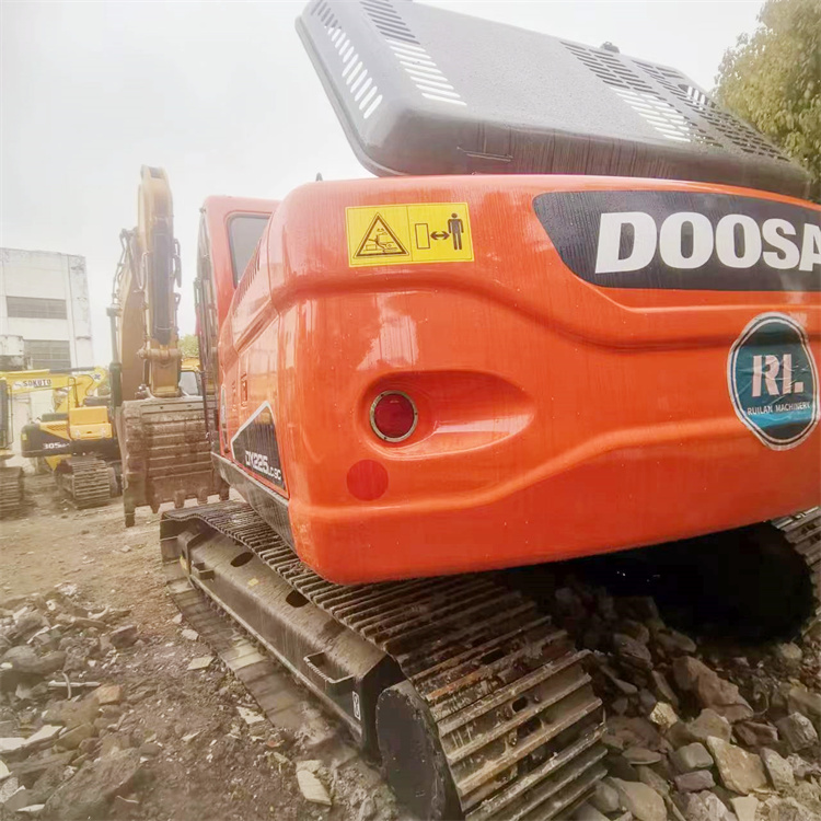 115 KW Used Doosan Dx225 Dx225lc Crawler Excavator From South Korea In Good Condition