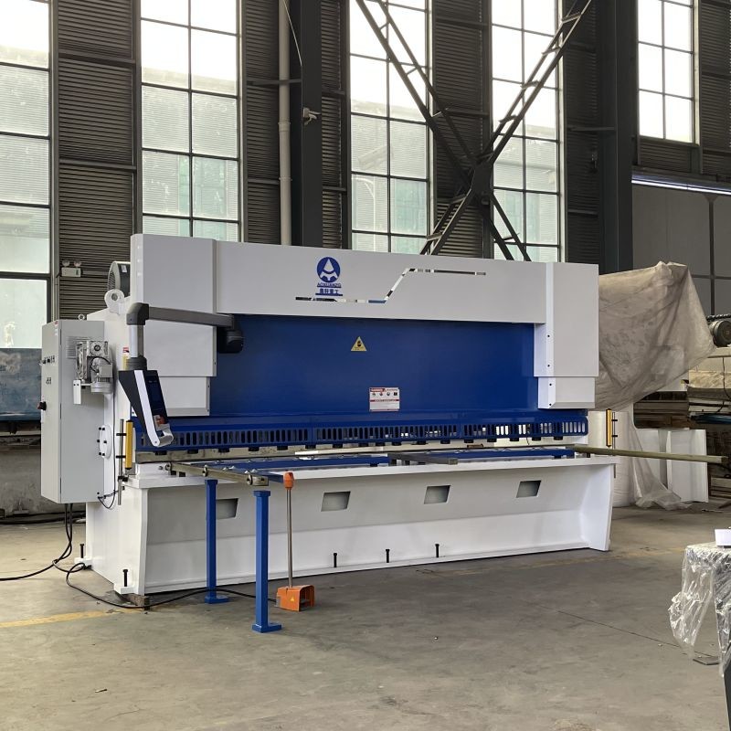 Electric CNC Metal Sheet Guillotine Hydraulic Shearing Machine Delem DAC310T