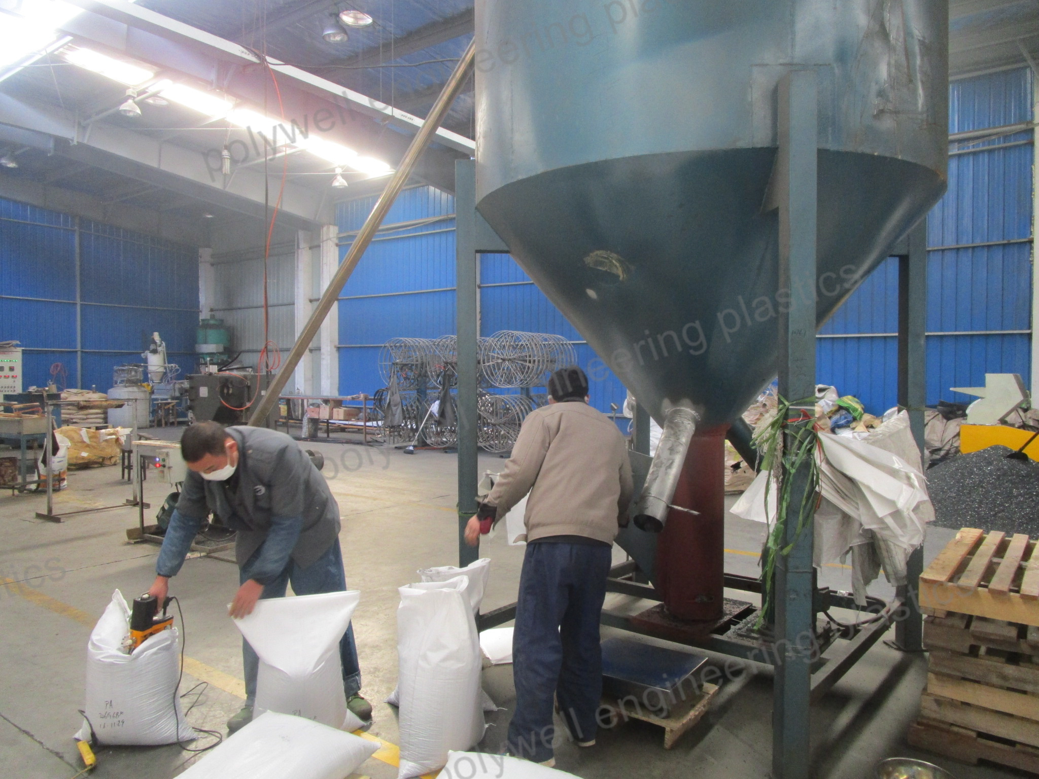 Twin-Screw Modified PA66 With Glass Fiber Pellet Making Machine Polyamide Extrusion machine