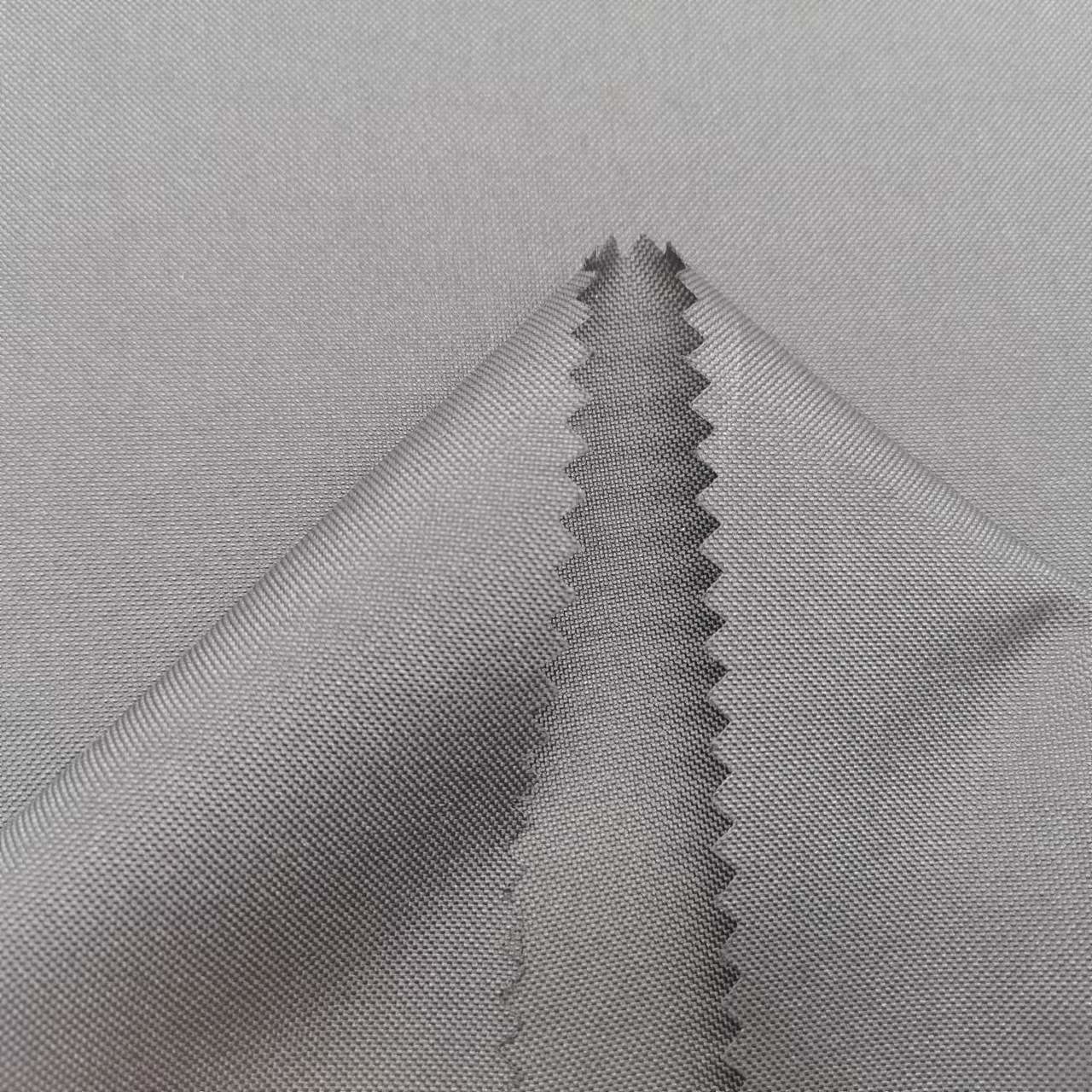 PU Coated Polyester Oxford Fabric Waterproof Windproof 200Dx200D
