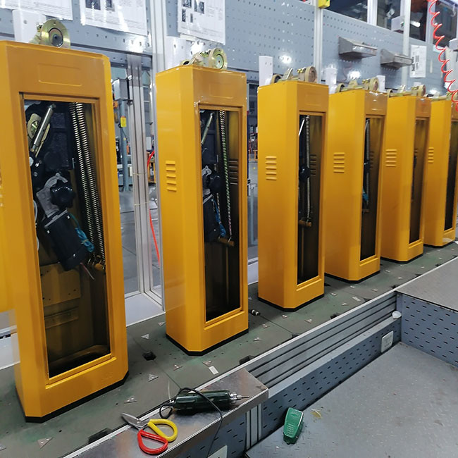 Aayee AC 3M Straight Boom Barrier For Parking Lot Remote Control