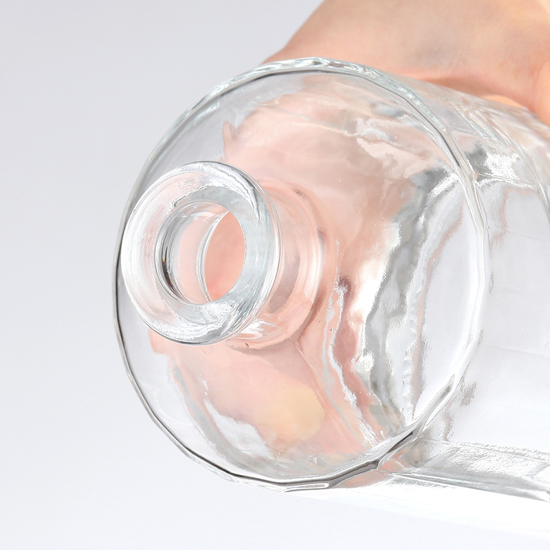 750ml Clear Glass Rum Whiskey Vodka Brandy Liquor Bottle for Wine Custom Size Accepted