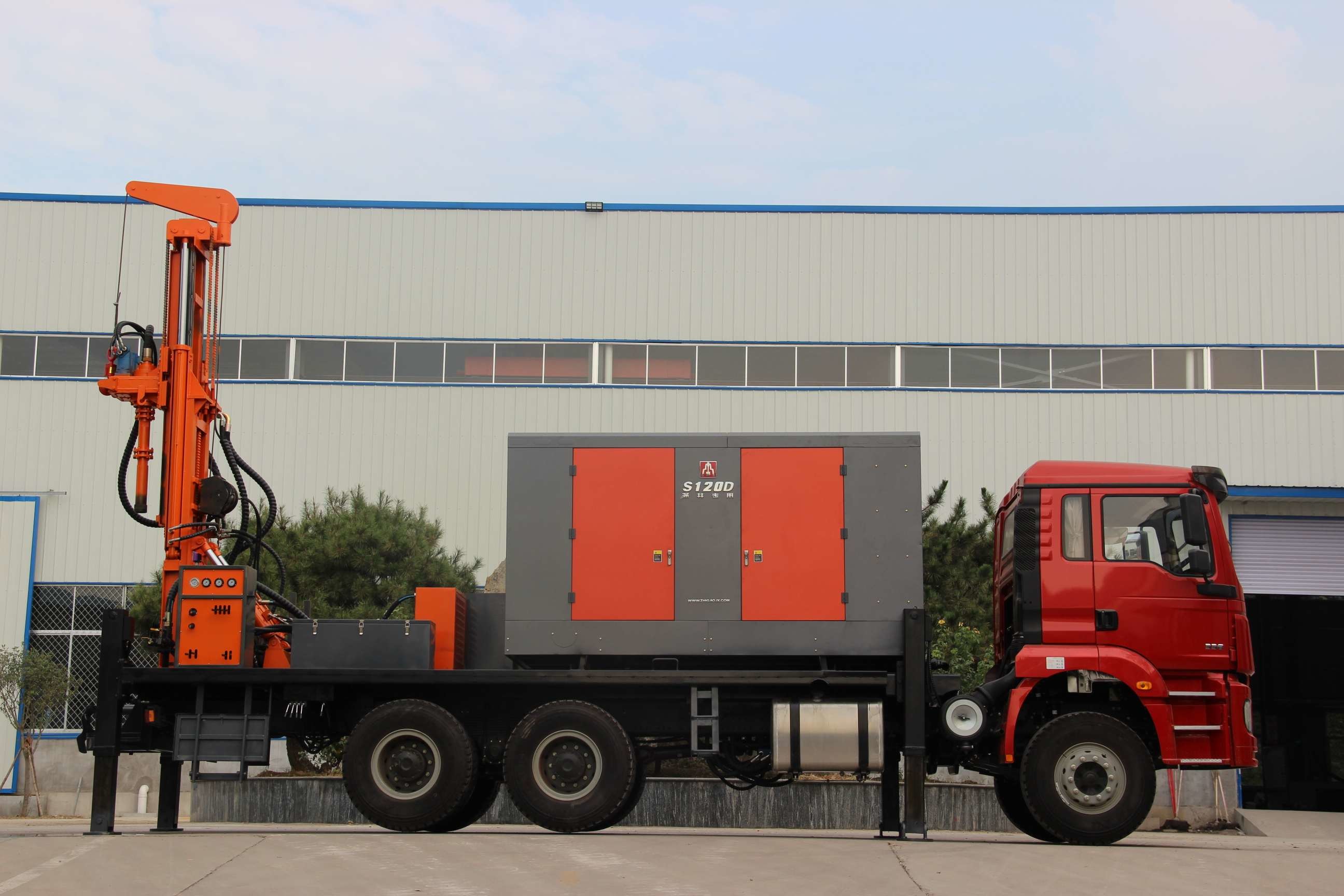 Truck Mounted Water Well Drilling Rig Multi Function Full Hydraulic Drilling Rig