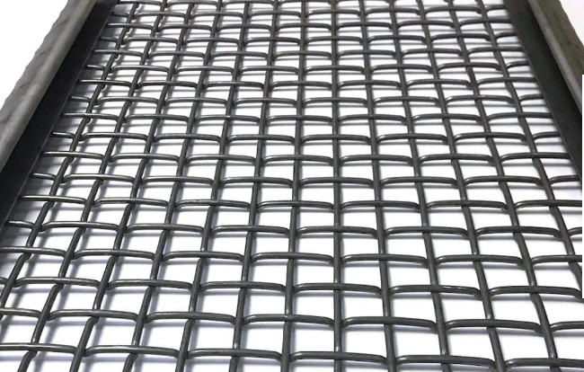 High Precision Spring Steel Woven Wire Mesh Screen For Mining Industries