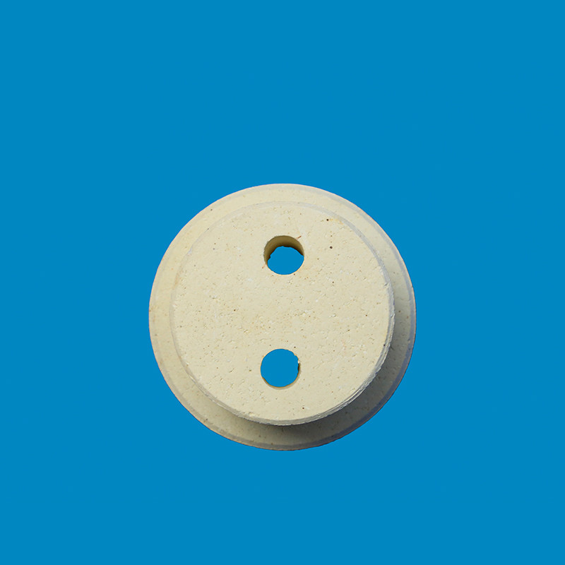 High Temperature Resistance Corundum Mullite Ceramic Refractories Specific Heat 1100-1300 J/Kg.K