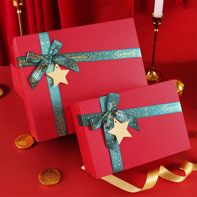 New Year Exquisite Cardboard Gift Packaging Box Candy Red Empty Box