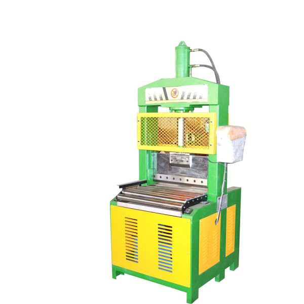 XQL-80 Model 5.5KW Power Rubber Cutting Machine with Compact Structure for Rubber Bale Cutter