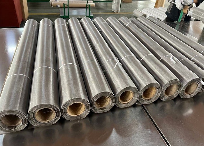 Aisi304 Weave Stainless Steel Wire Mesh Screen For Industrial Uses