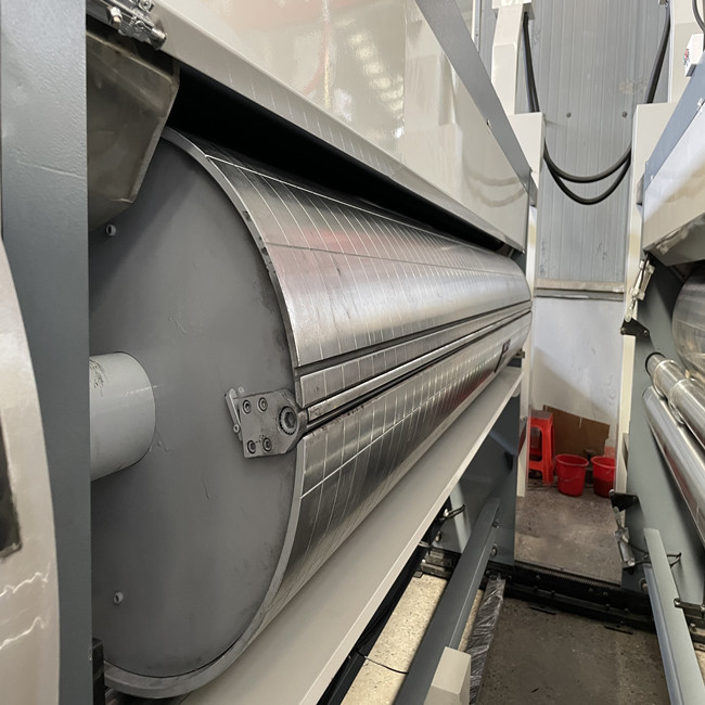 4 Colours Corrugated Carton Flexo Printing Machine With Slotting Die Cutting 250pcs/min