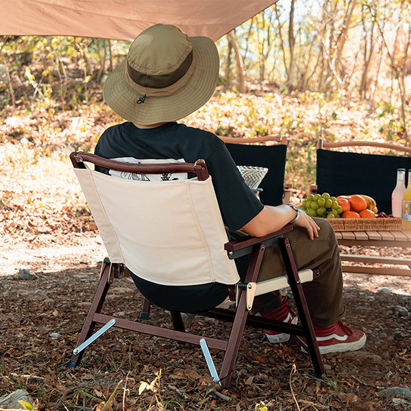 Eco Friendly Wooden Lightweight Camping Chair Folding Red For Outdoor Picnic
