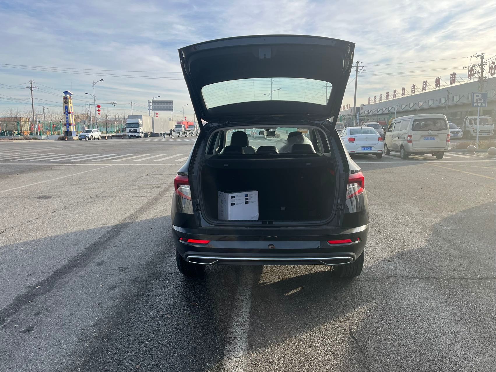Skoda Karoq 2024 TSI280 TOP Version:110kW,250N.m,1.4T 150HP L4,7-speed Dry Dual Clutch