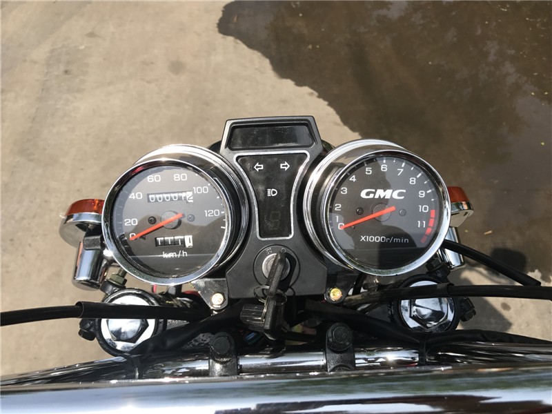 4 Stroke Air Cooled Passenger 200CC Cargo Tricycle