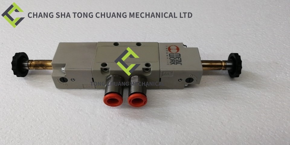 Zoomlion Concrete Pump Dual Control Solenoid Valve METAL WORK 1070500150